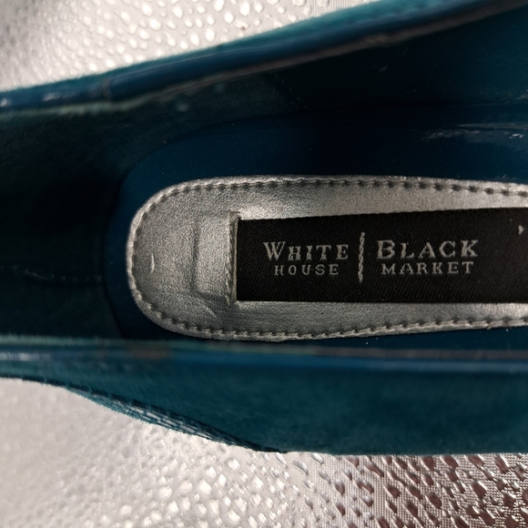 White House Black Market Bluish Green Flats Women's Size 6 - Picture 7 of 8